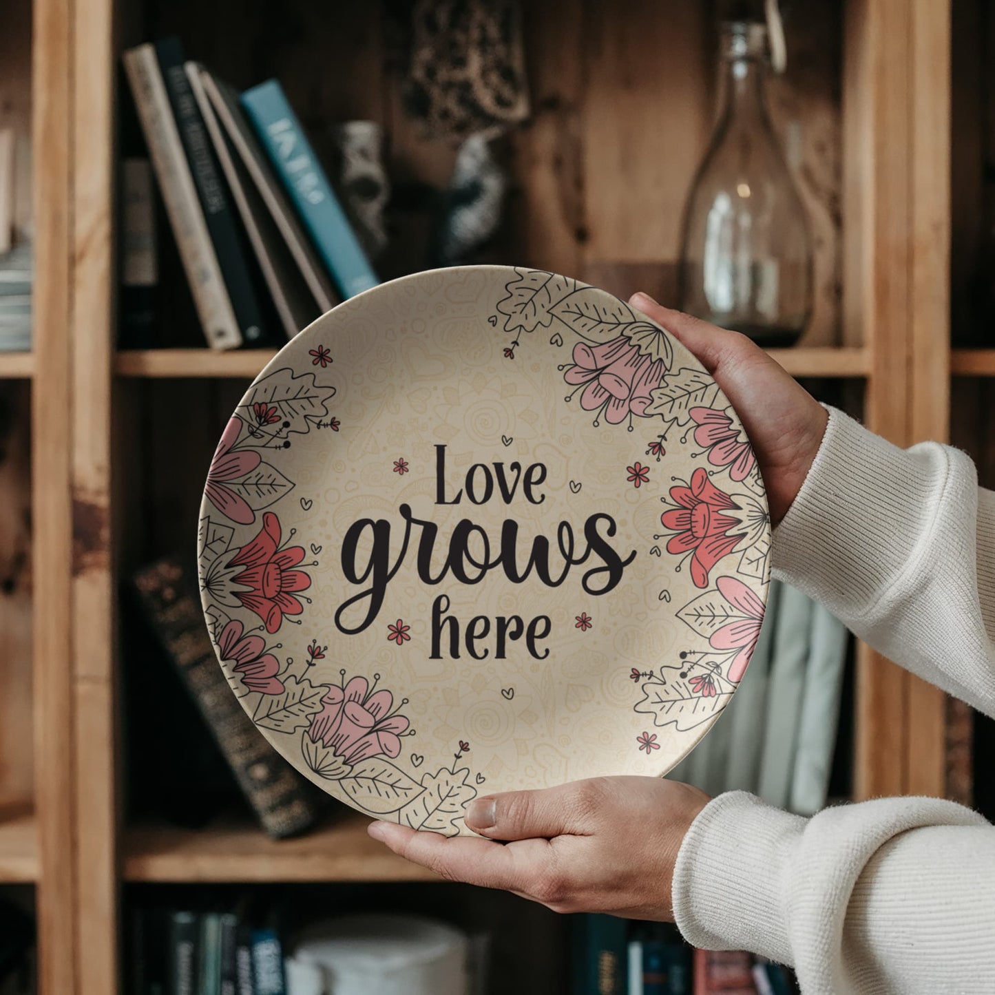Love Grows Here Floral Plate – Heartwarming Home Décor Gift