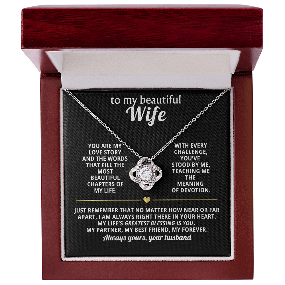 To My Beautiful Wife Necklace – Romantic Valentine’s Day Gift from Husband