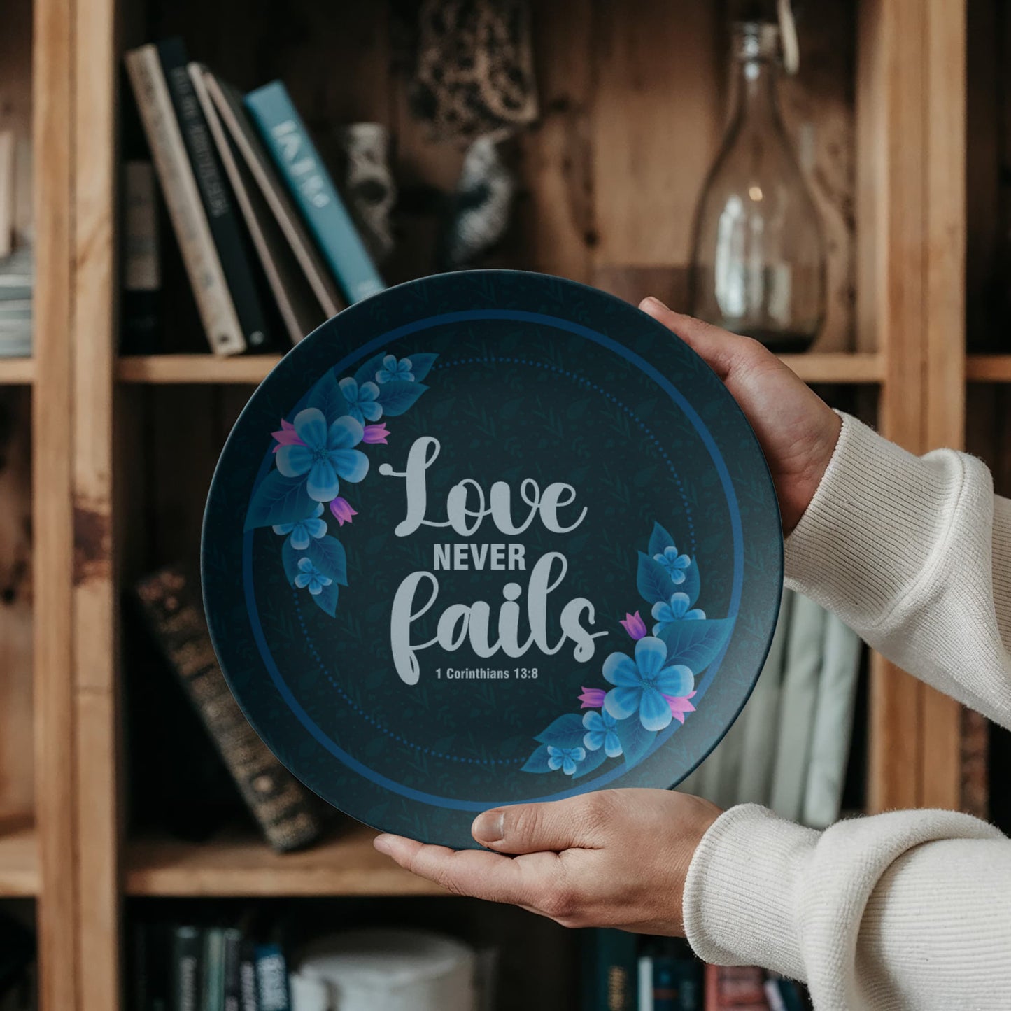 Love Never Fails Plate – Faith-Based Home Décor or Gift